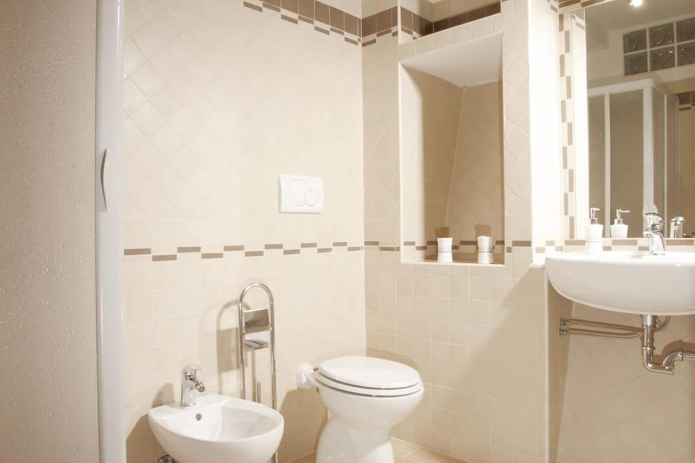 Domus Maria Vaticano Apartment โรม ภายนอก รูปภาพ