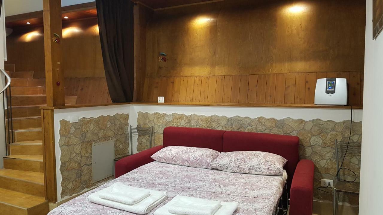 Domus Maria Vaticano Apartment โรม ภายนอก รูปภาพ