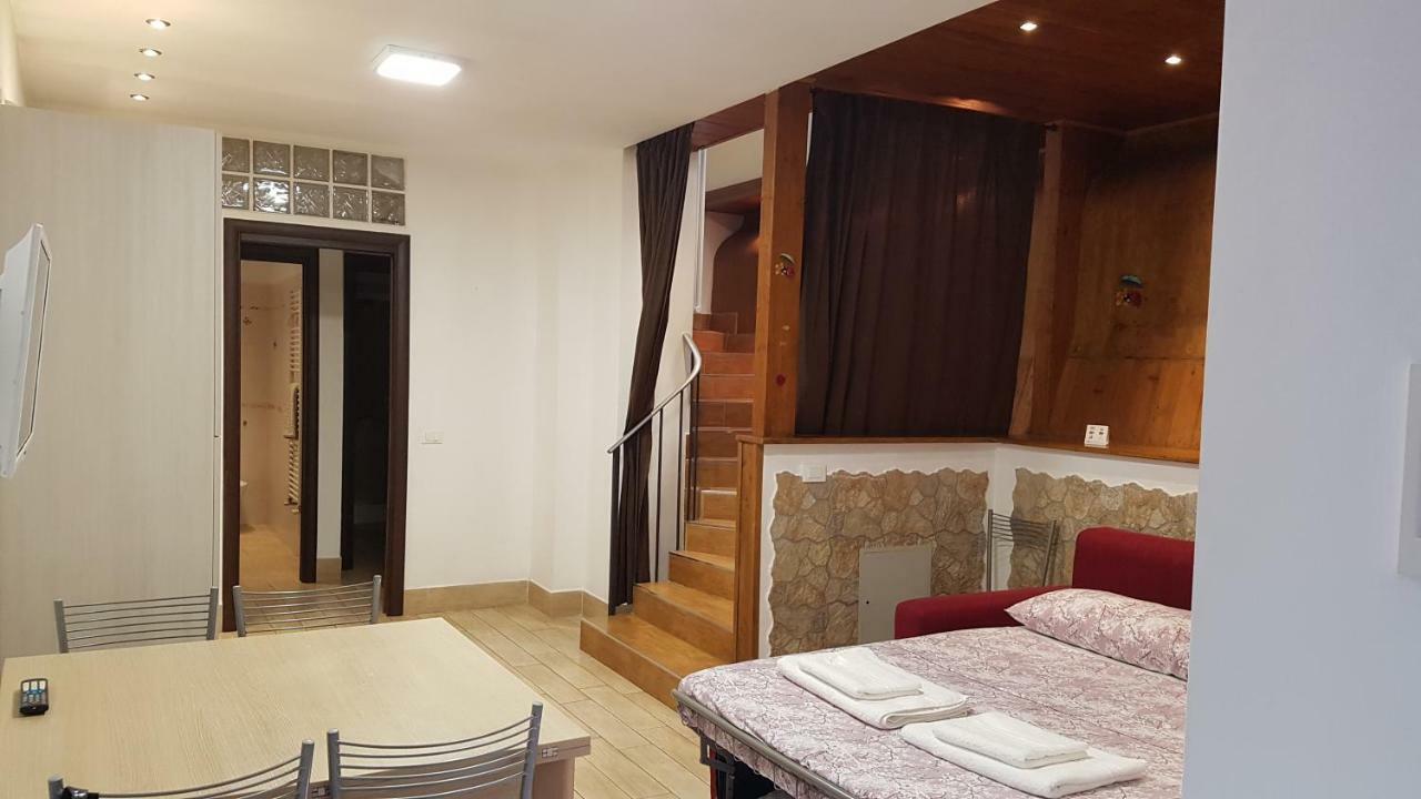Domus Maria Vaticano Apartment โรม ภายนอก รูปภาพ